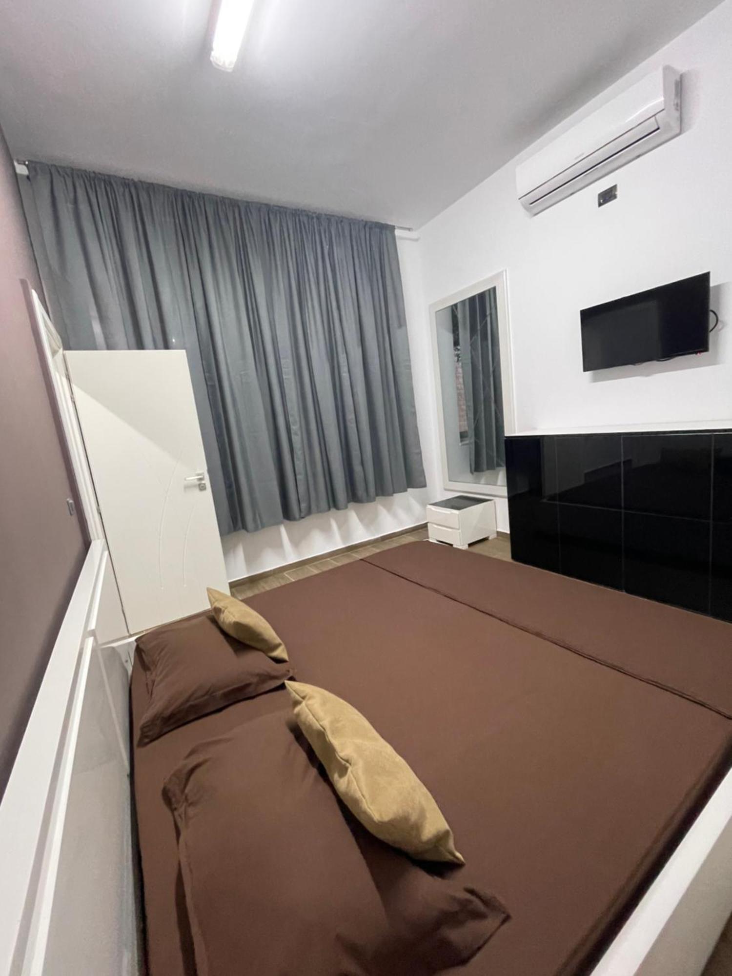 Gold Apartament Avlonya Dış mekan fotoğraf